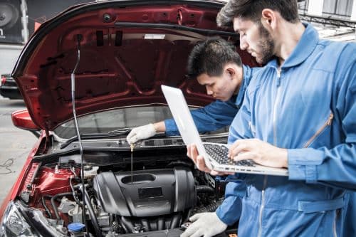 a PI can help with the forensic examination of a damaged vehicle